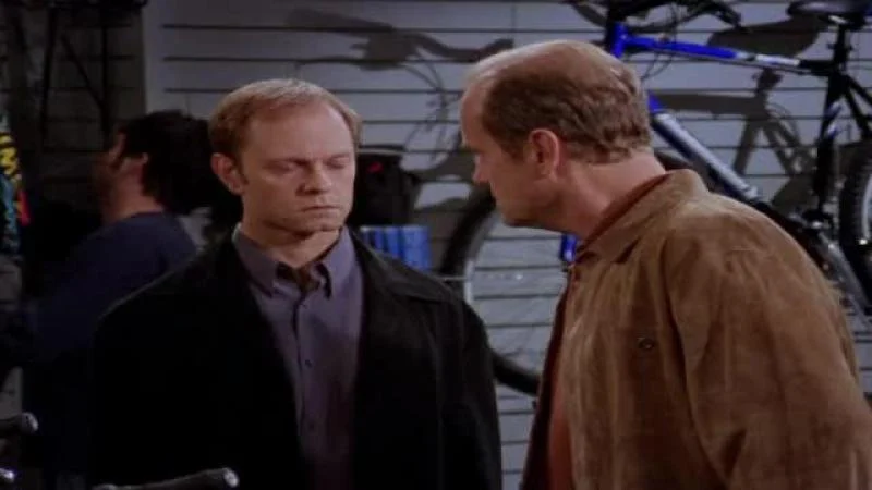 Кадры из сериала Фрейзер (1993)