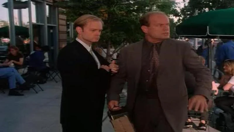 Кадры из сериала Фрейзер (1993)